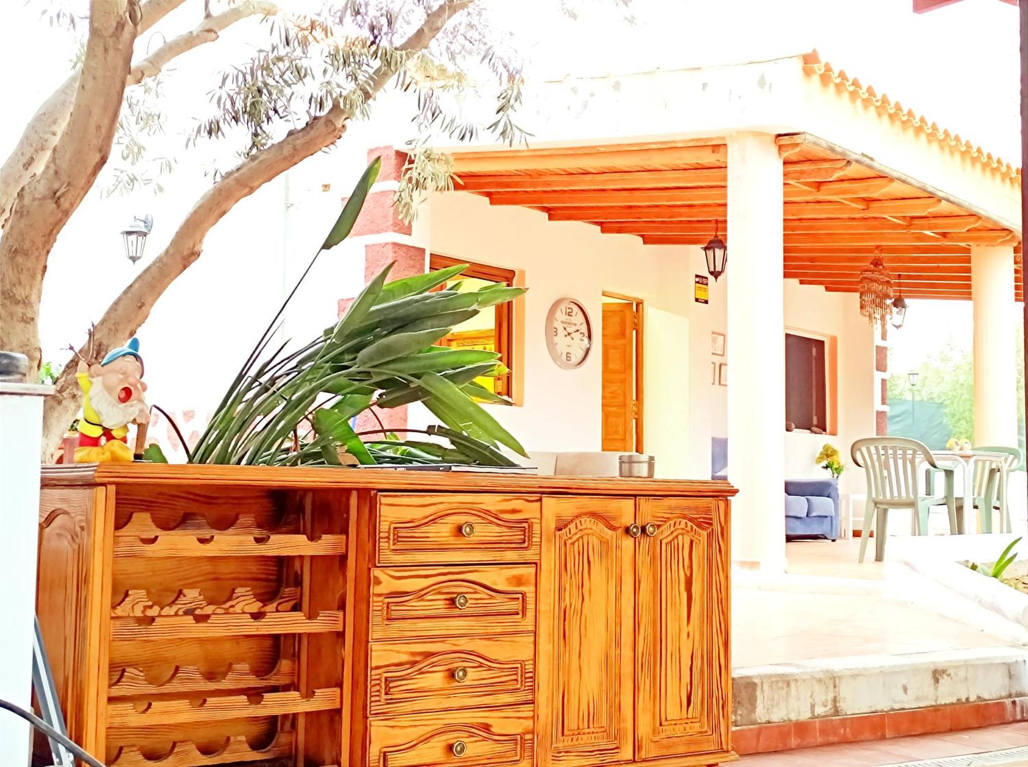 Django Villa Santa Lucia De Tirajana Exterior photo